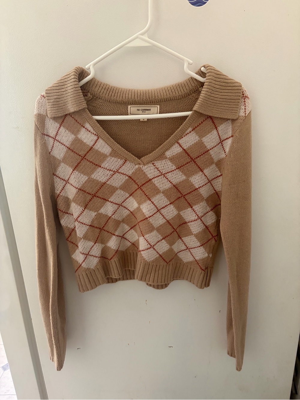 VINTAGE Tan Argyle V-Neck Sweater🍁🍂